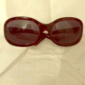 Gucci tortoise sunglasses